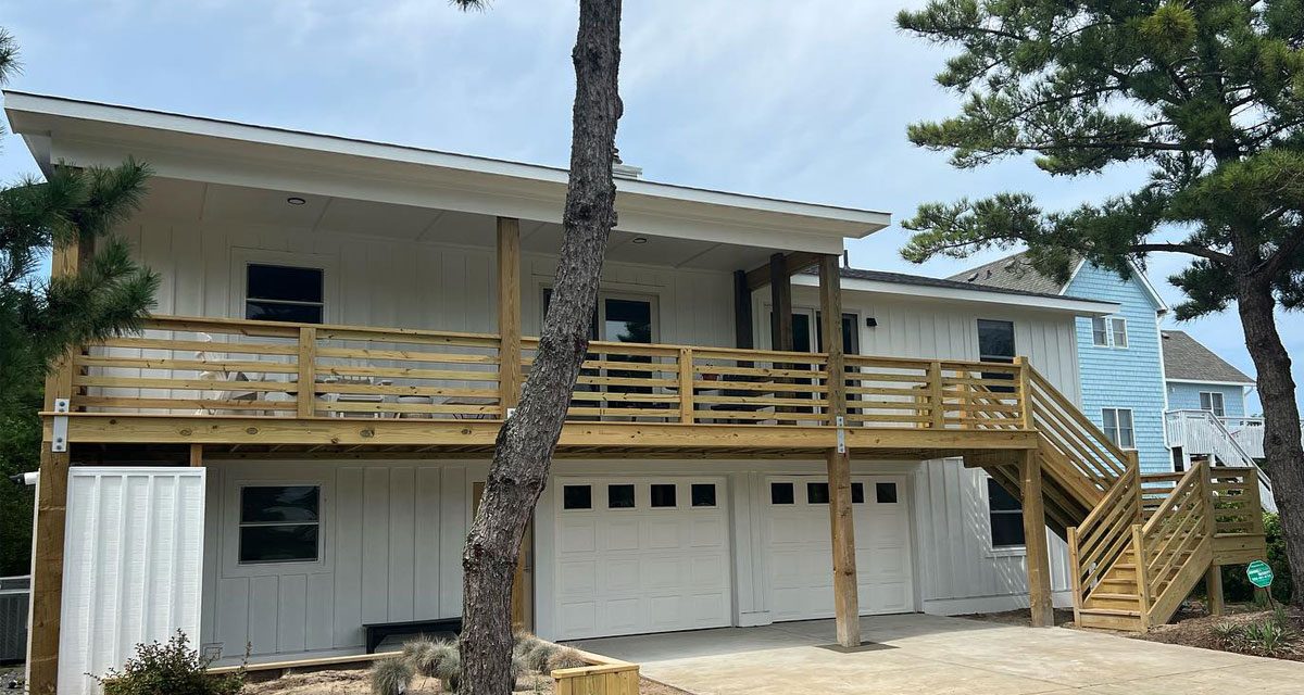 The Essential Charm and Safety: Deck Railings in Outer Banks Cottage Renovations
